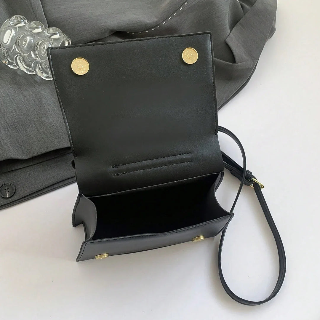 Torebka crossbody w kształcie kołnierza Nancy™