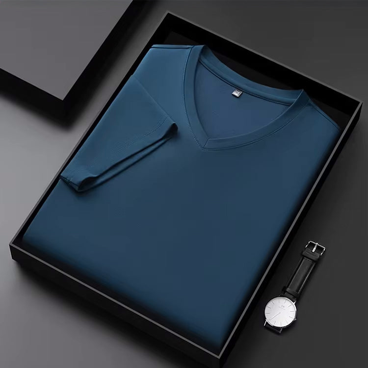 Carter | T-Shirt z dekoltem w serek