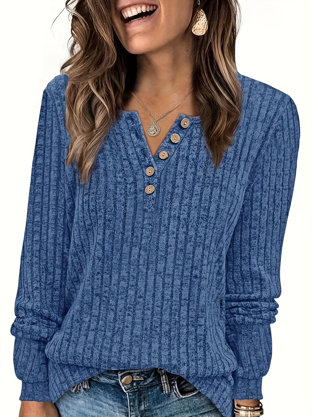 Carol | Elegancki dopasowany sweter z guzikami